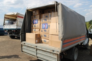 Единороссы Югры и Дона доставили гуманитарный груз беженцам